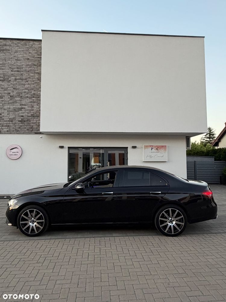 Mercedes-Benz Klasa E 220 d 4-Matic Avantgarde - 29