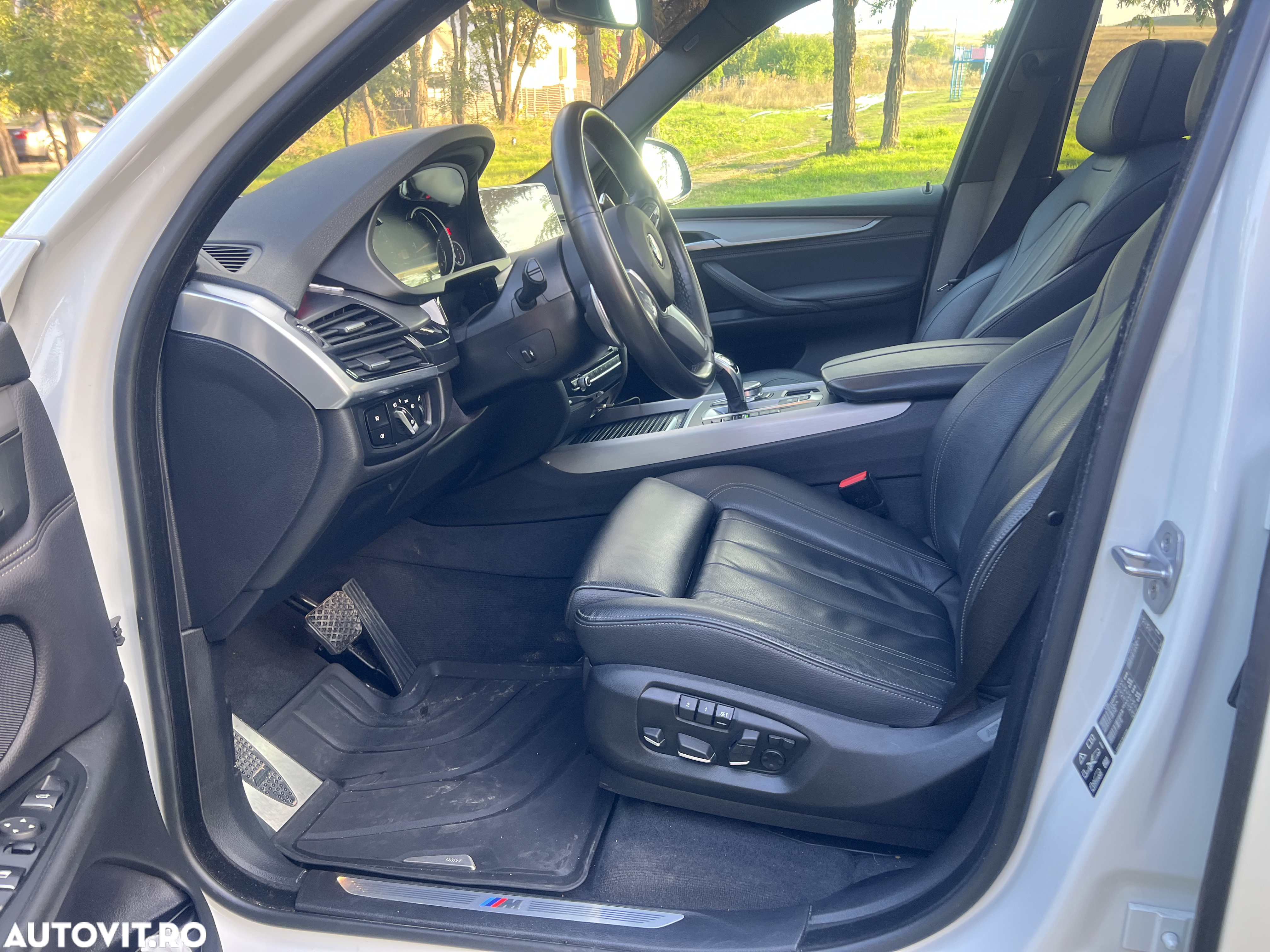 BMW X5 xDrive30d - 14