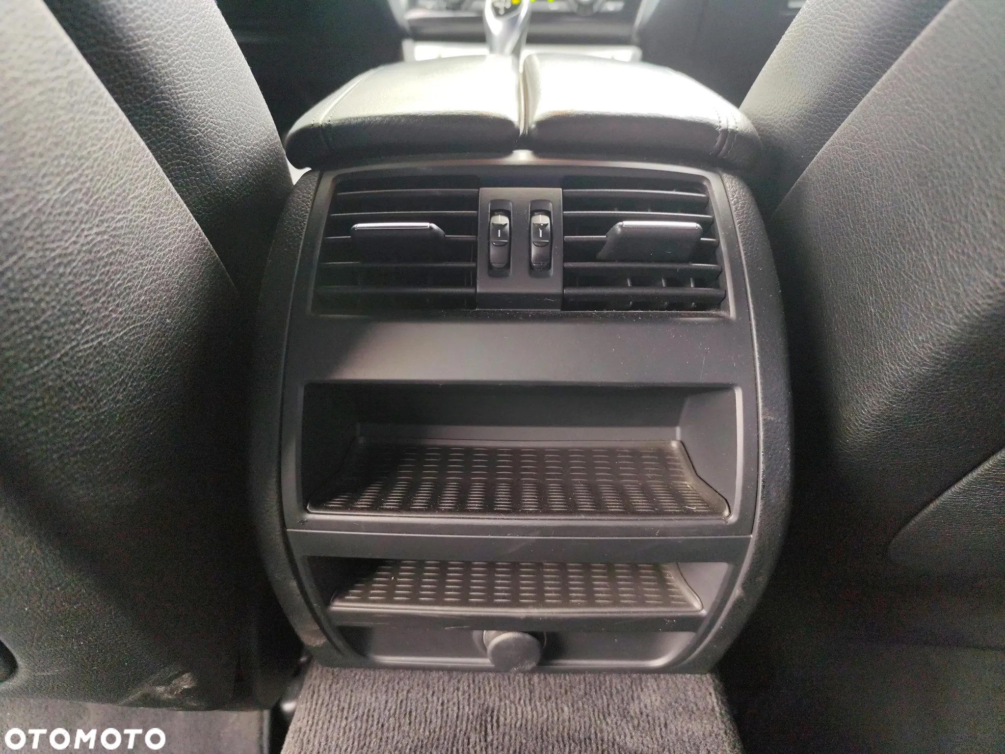 BMW Seria 5 - 36