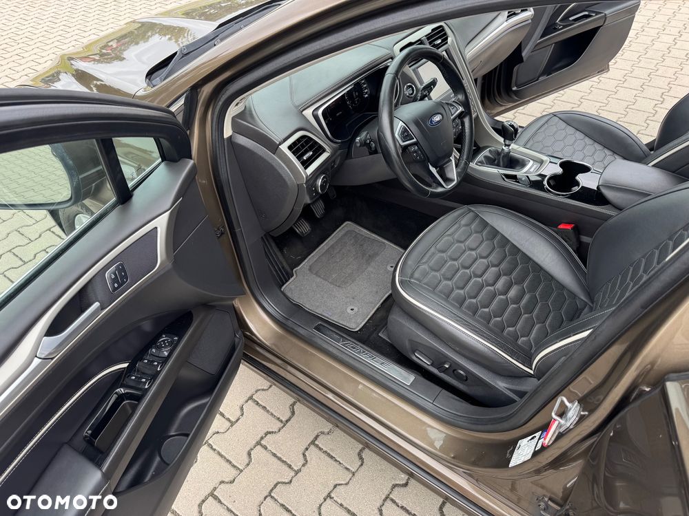 Ford Mondeo 2.0 TDCi Start-Stopp Vignale - 20