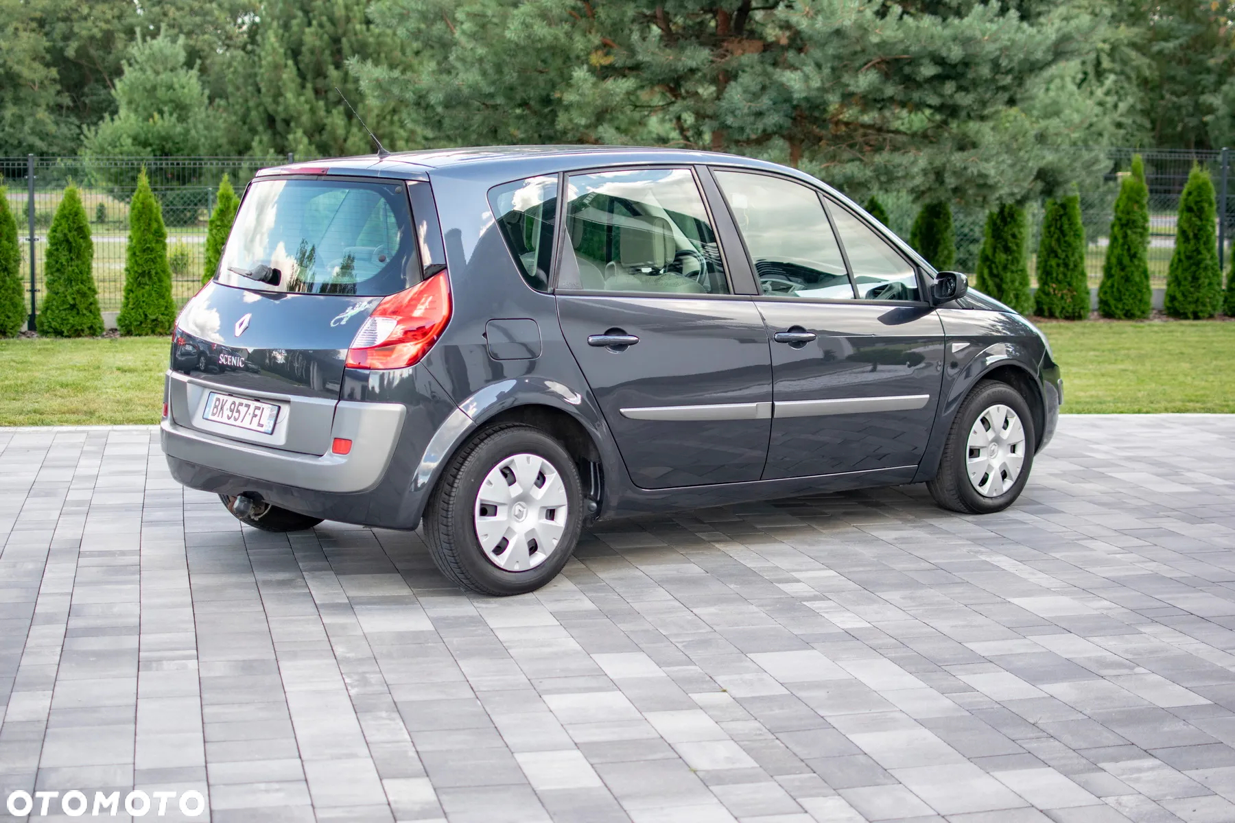 Renault Scenic - 17