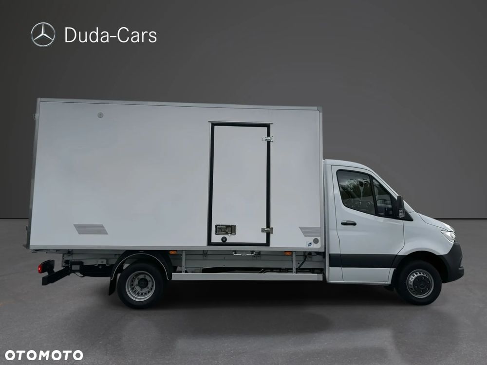 Mercedes-Benz Sprinter - 3