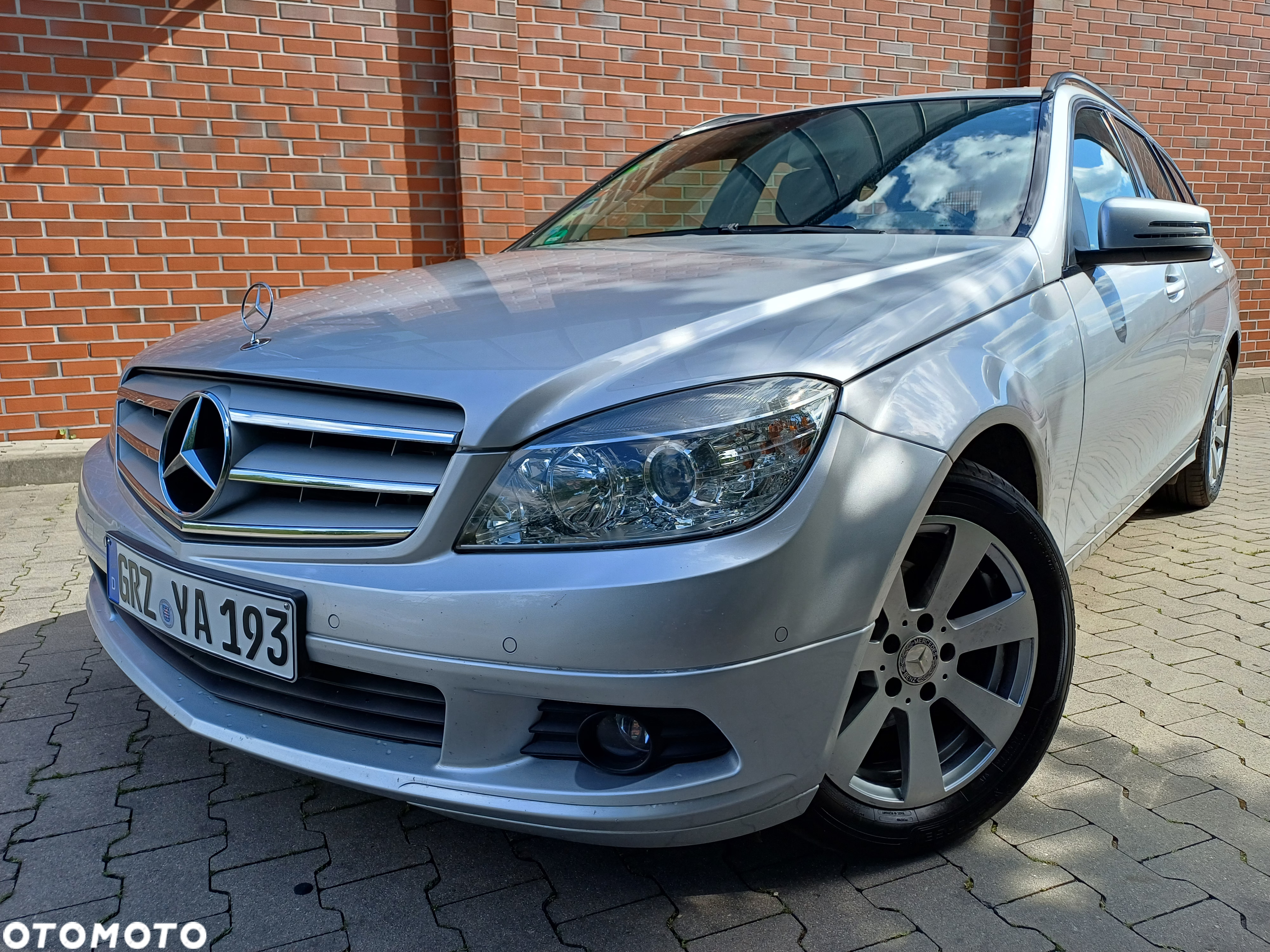 Mercedes-Benz Klasa C 180 T Kompressor Automatik - 2