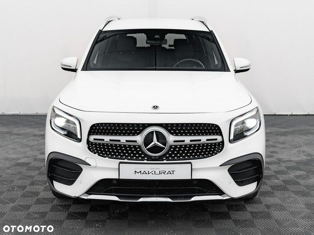 Mercedes-Benz GLB - 8