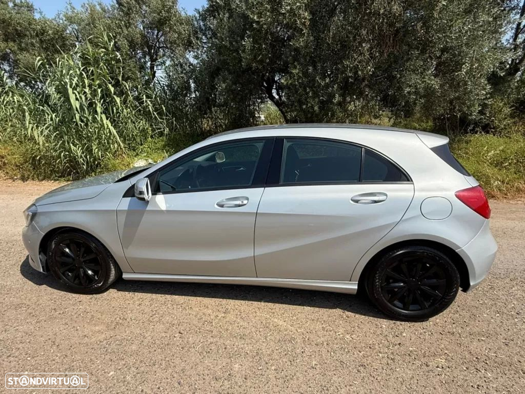 Mercedes-Benz A 180 CDI (BlueEFFICIENCY) Urban - 3
