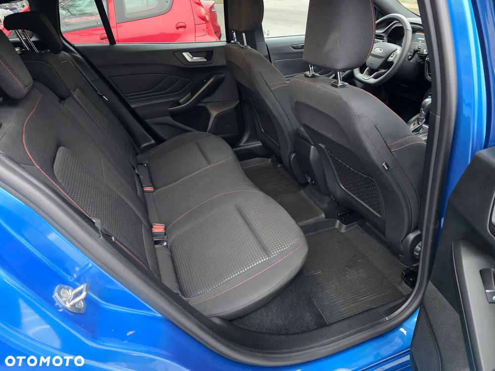 Ford Focus 1.0 EcoBoost mHEV ST-Line X - 21
