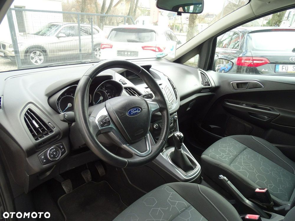 Ford B-MAX - 13