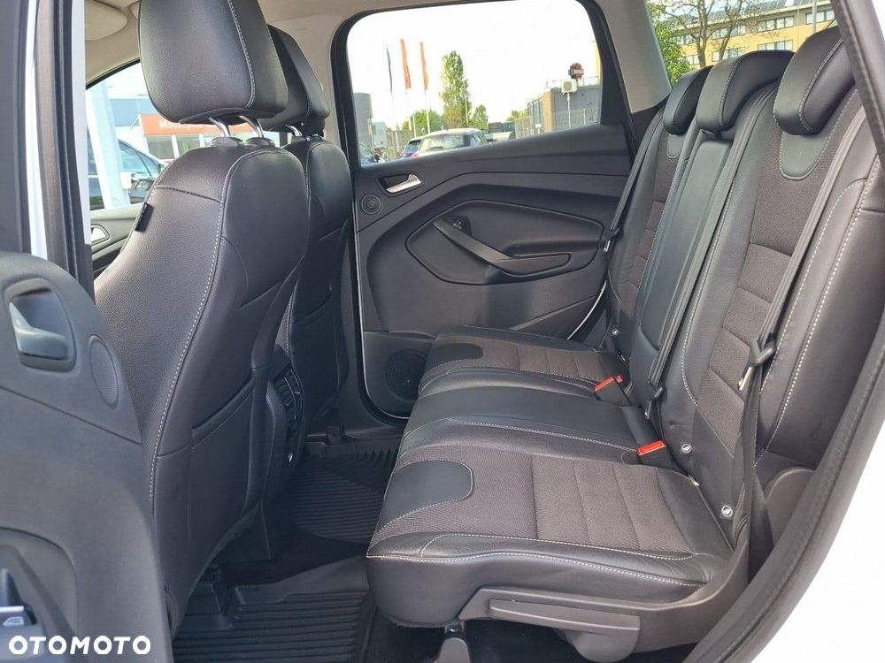 Ford Kuga 1.5 EcoBoost 4WD Titanium - 12