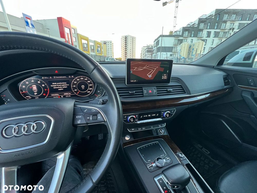 Audi Q5 2.0 TFSI Quattro Design S tronic - 33