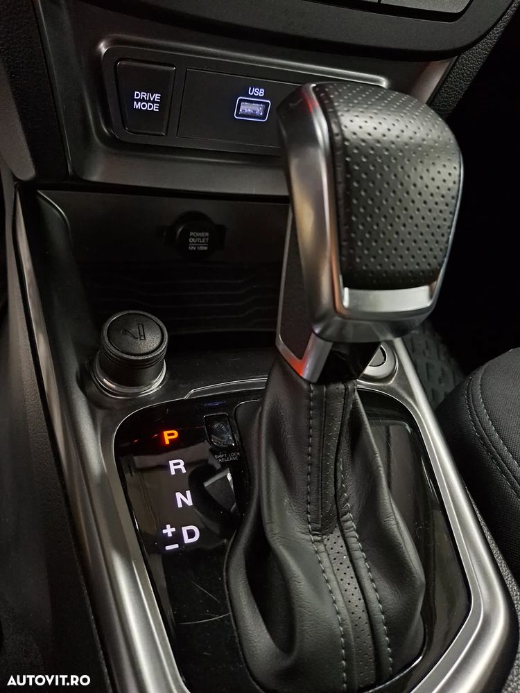 SsangYong Tivoli Grand - 18