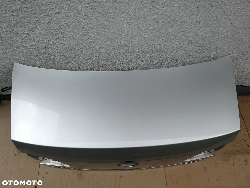 Passat B7 klapa bagażnika tył sedan LA7W - 10