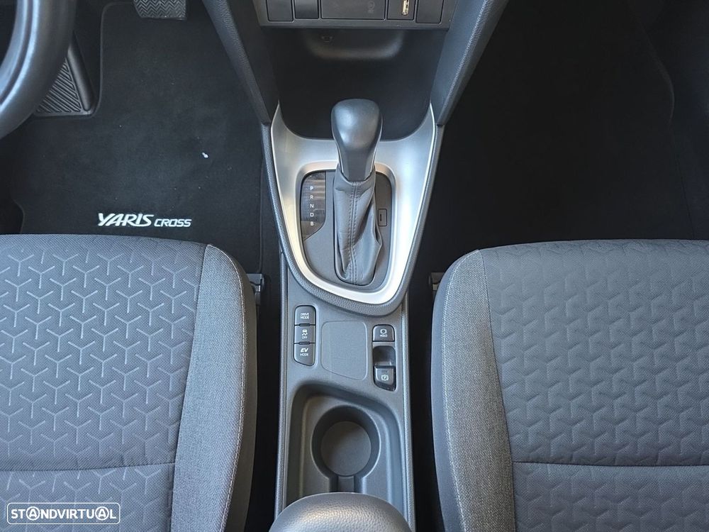 Toyota Yaris Cross 1.5 HDF Comfort Plus - 20