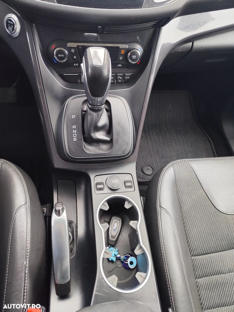 Ford Kuga 2.0 TDCi 4x4 Aut. SYNC - 11