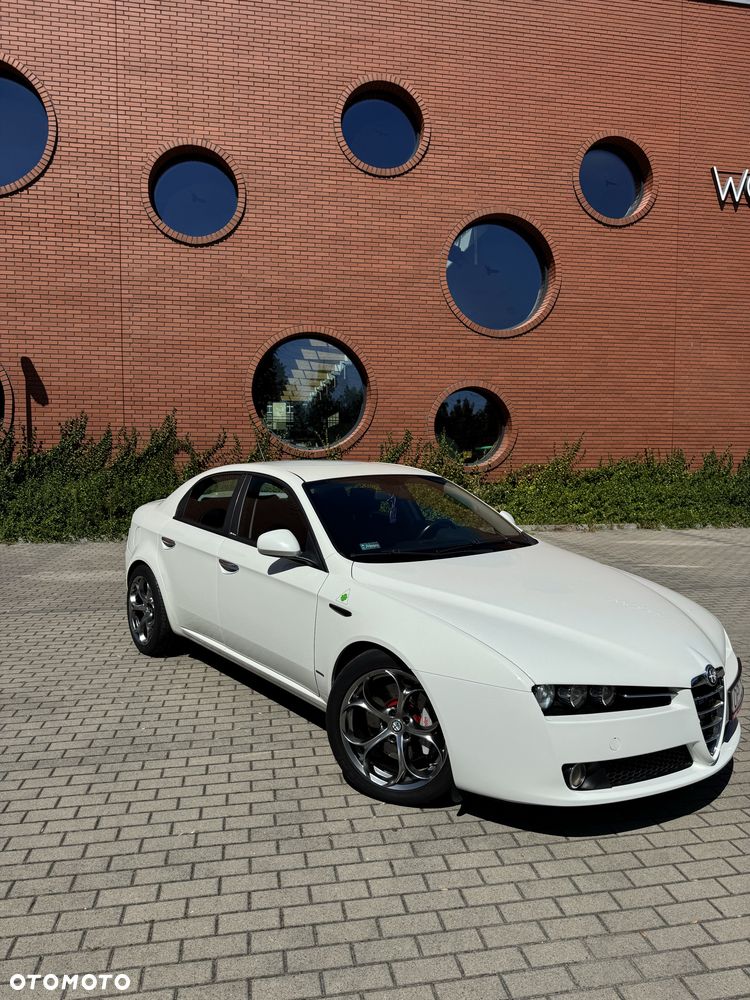 Alfa Romeo 159 - 1