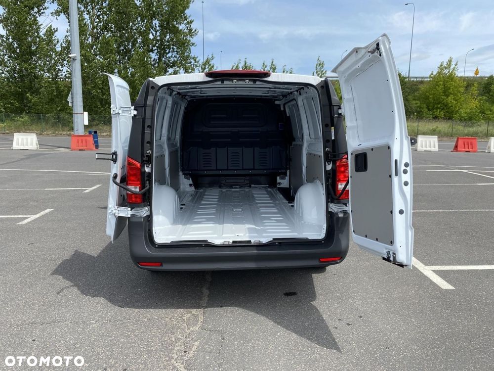 Mercedes-Benz Vito - 19