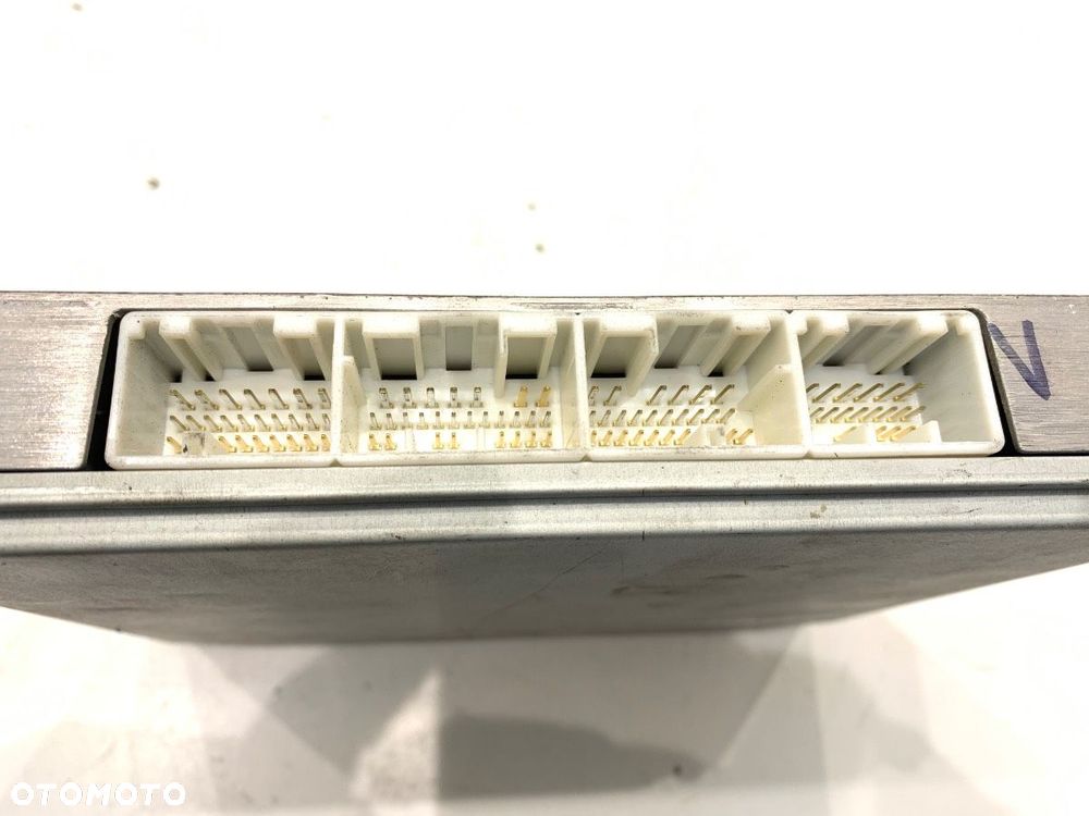 KOMPUTER SILNIKA  TOYOTA AVENSIS sedan (_T25_) 2003 - 2008 2.0 D-4D (ADT250_) 93 kW [126 KM] olej - 3