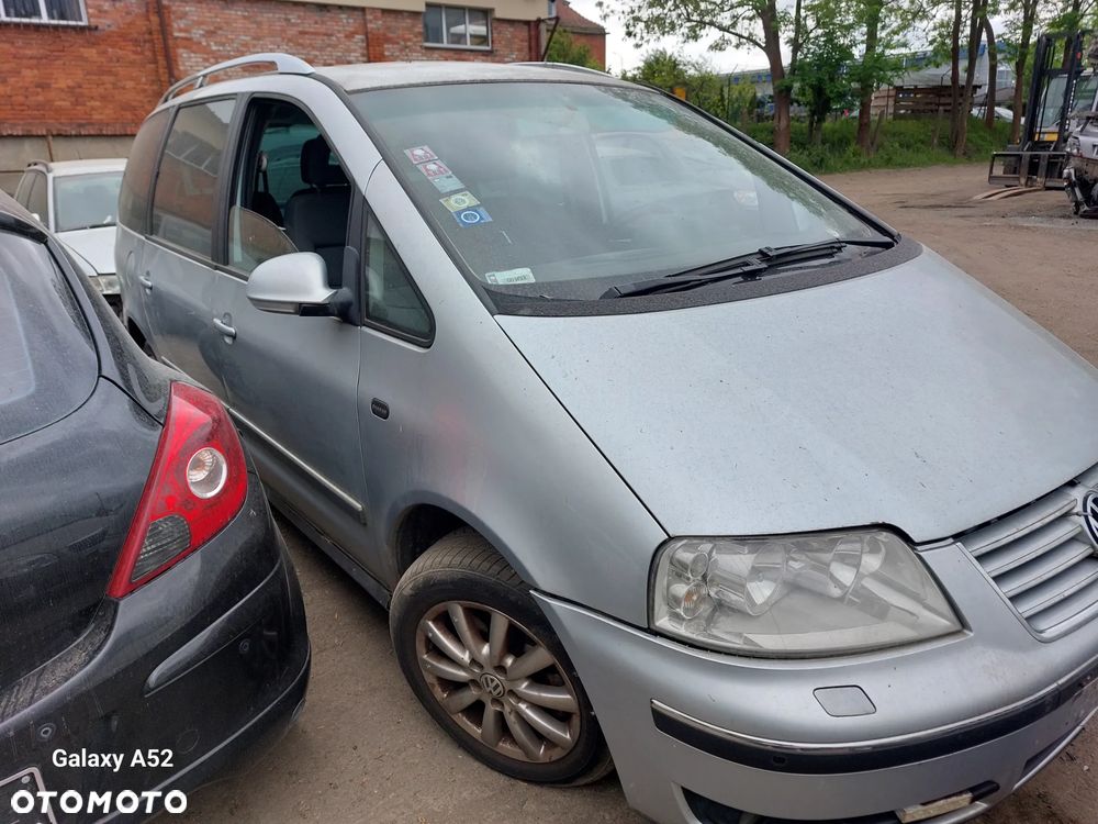 Zderzak VW SHARAN LIFT 1,9TDI 05R. maska,lampy,drzwi,klapa..... - 2
