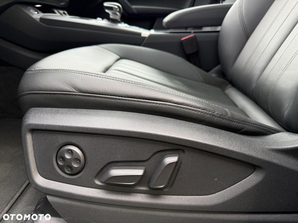 Audi Q5 Sportback - 18