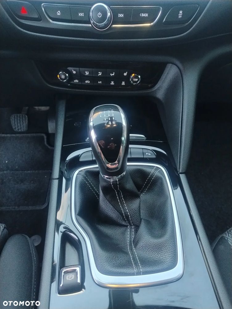 Opel Insignia 2.0 - 13