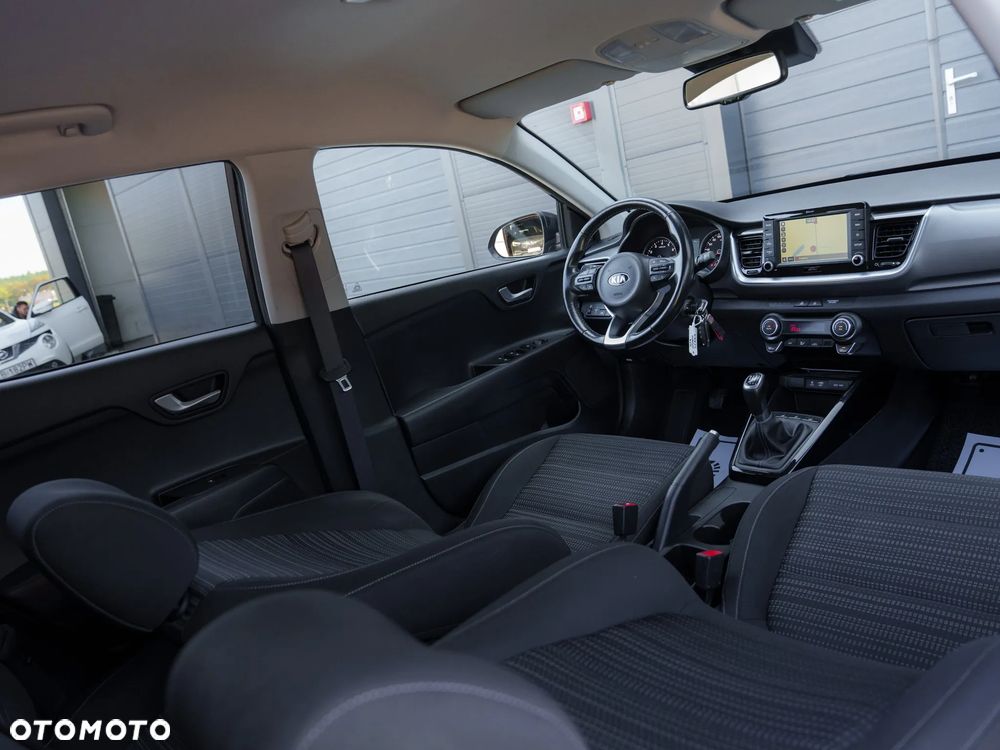 Kia Stonic 1.4 L - 17