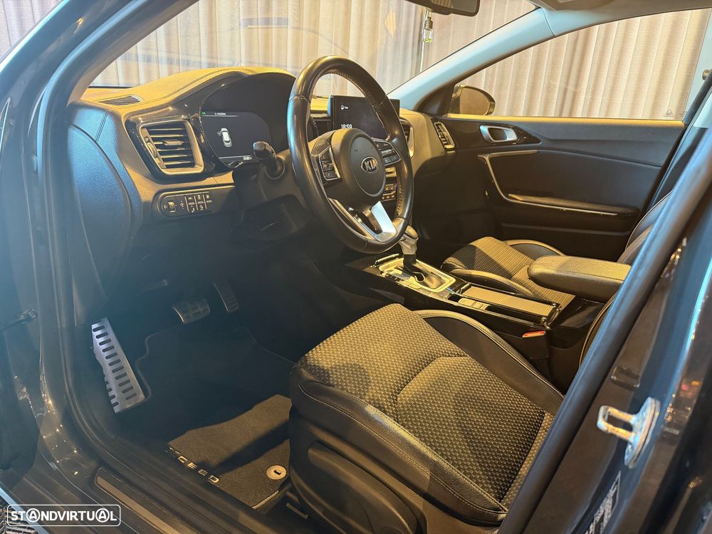 Kia XCeed 1.6 GDi PHEV First Edition - 16
