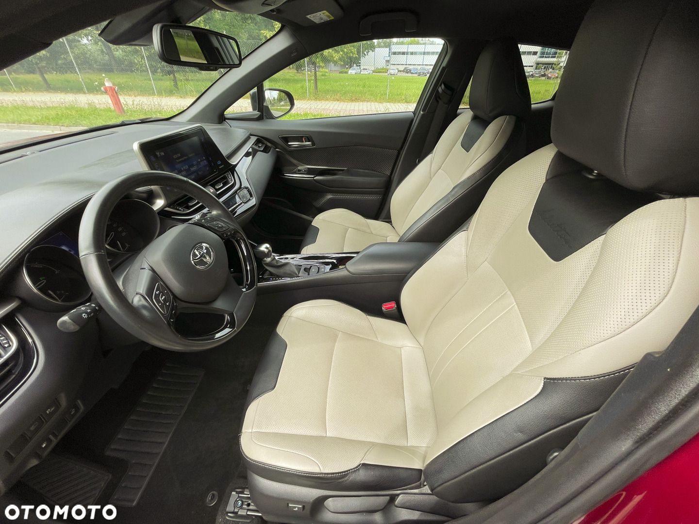 Toyota C-HR - 9