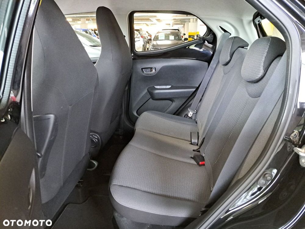 Toyota Aygo - 13