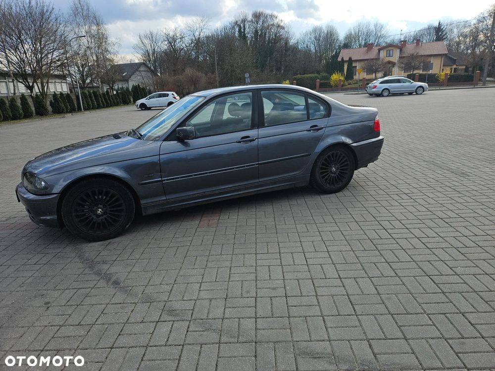 BMW Seria 3 - 12