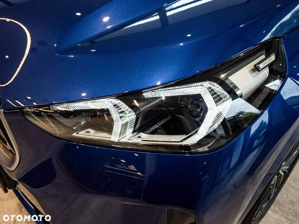 BMW X1 sDrive20i mHEV - 9