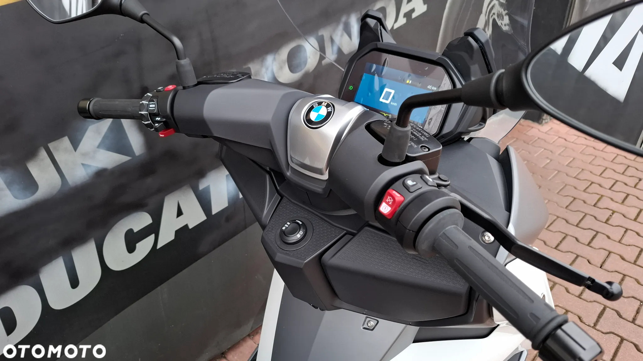 BMW C 400 GT - 16