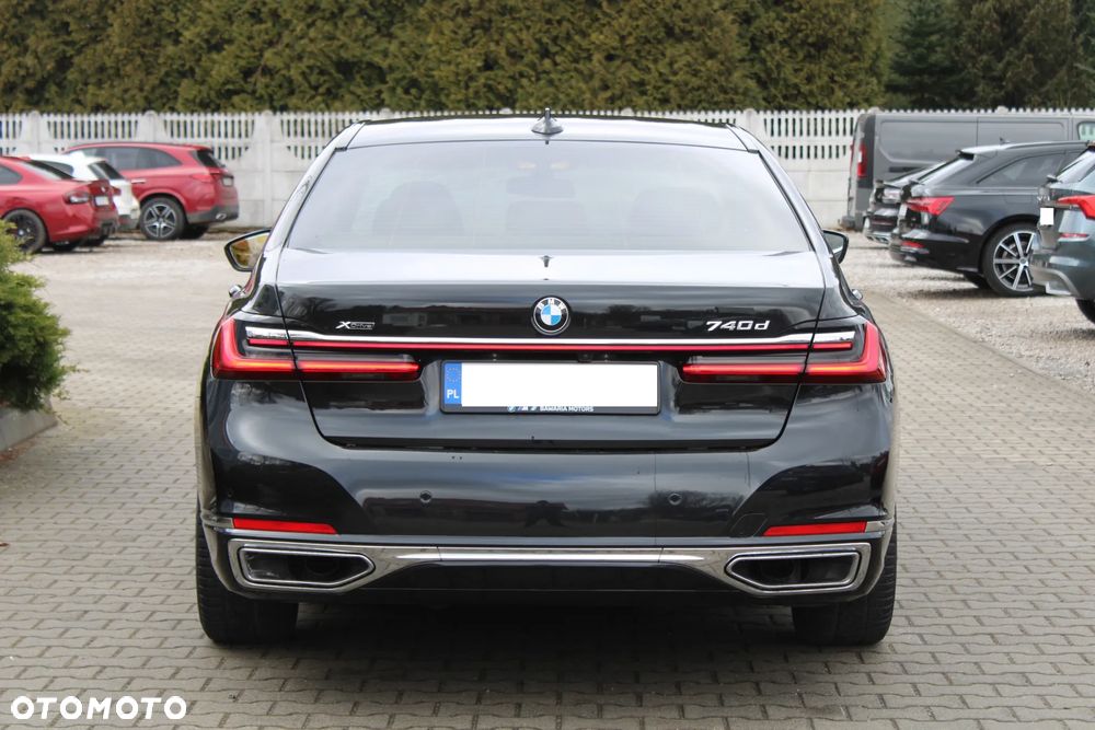 BMW Seria 7 740d xDrive - 9