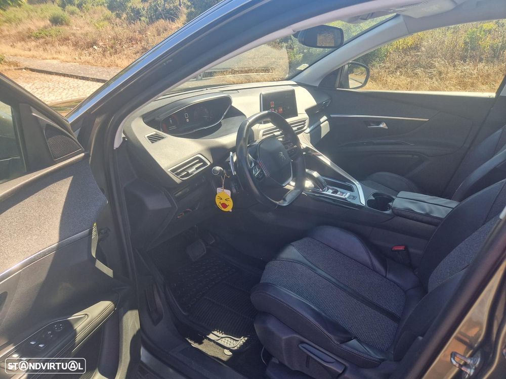 Peugeot 5008 BlueHDI 120 EAT6 Stop & Start Business Line - 19