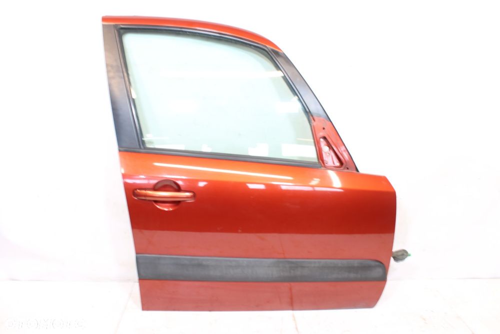 DRZWI PRAWY PRZÓD SUZUKI SX4 I ZFS - 1