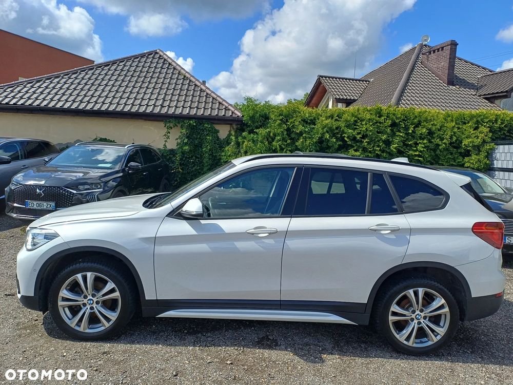 BMW X1 sDrive16d Sport Line - 3