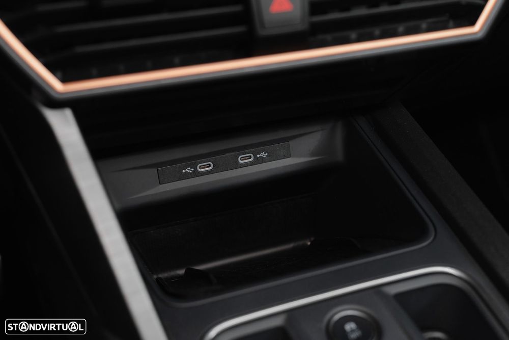 Cupra Formentor 1.4 e-Hybrid DSG VZ - 40