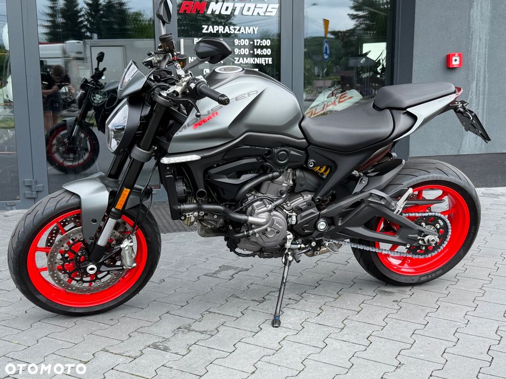 Ducati Monster - 29
