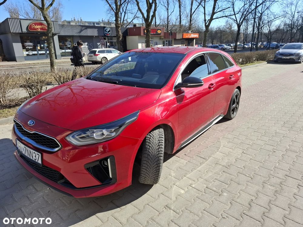 Kia Procee'd