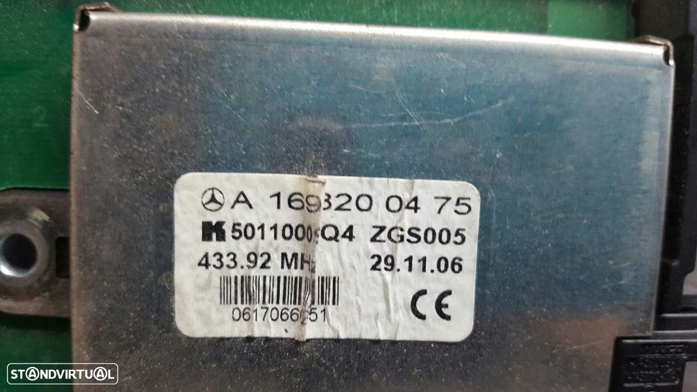 AMPLIFICADOR DE ANTENA MERCEDES CLASE B (W245) 200 CDI (245.208) - 3