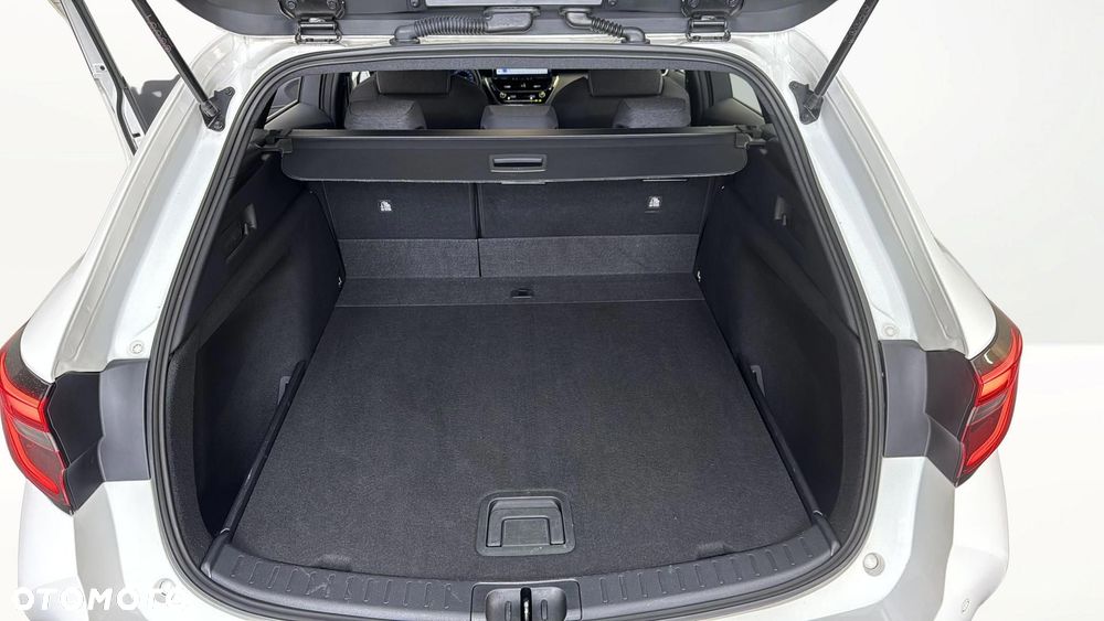 Toyota Corolla 1.8 Hybrid Comfort - 18