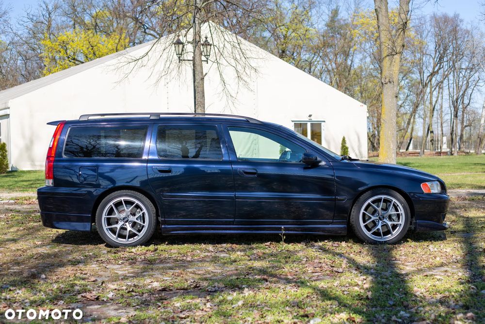 Volvo V70 R - 6