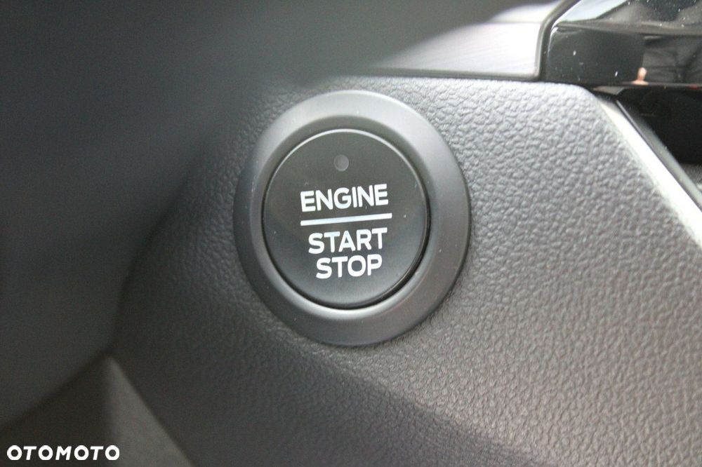 Ford Kuga - 28