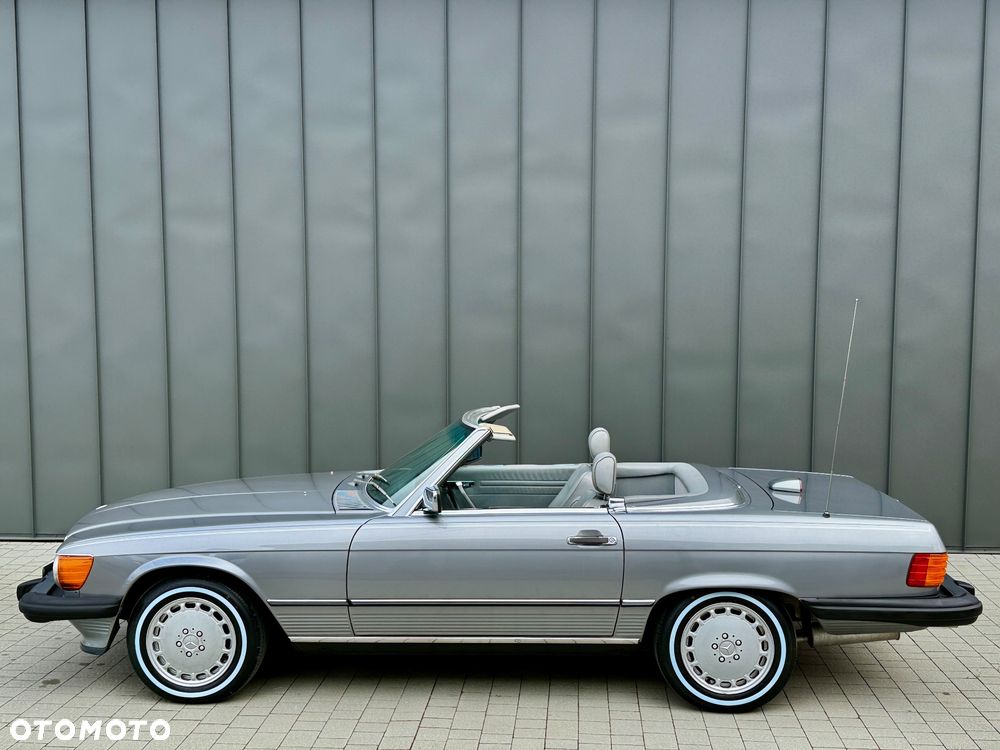 Mercedes-Benz SL - 23