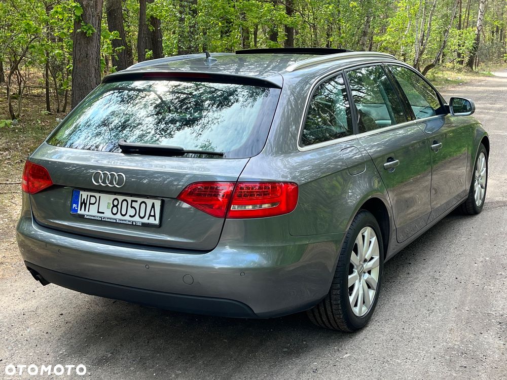 Audi A4 Avant 2.0 TDI DPF multitronic Attraction - 5