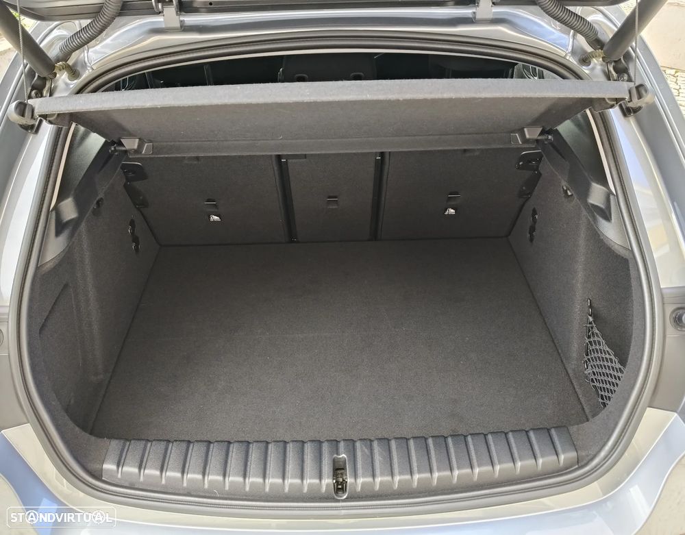 BMW 118 i Line Sport Auto - 29