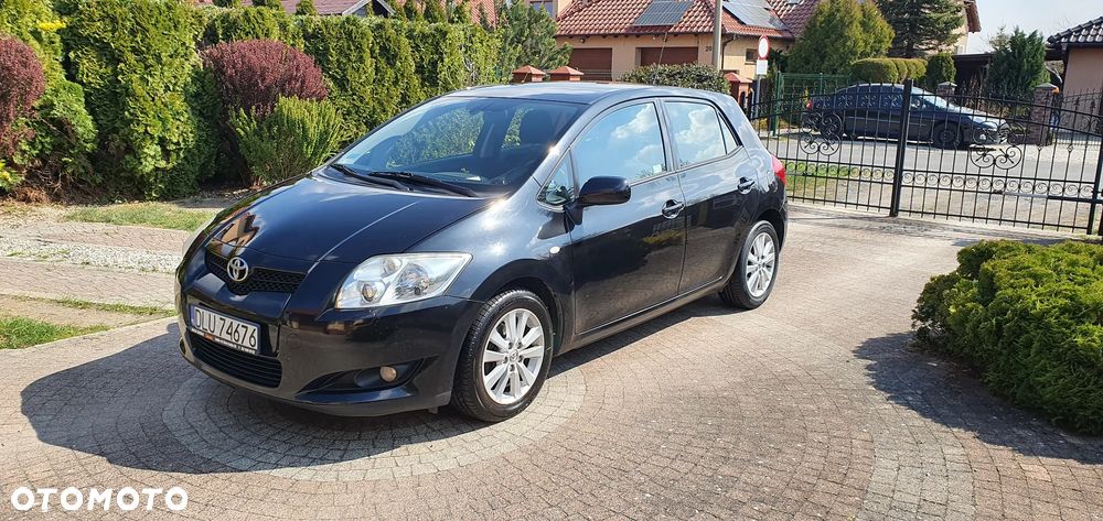 Toyota Auris 1.6 VVT-i Premium - 1