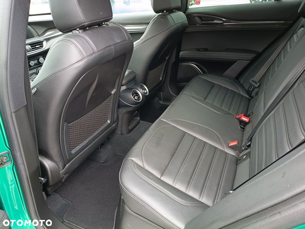 Alfa Romeo Stelvio 2.9 V6 Bi-Turbo Quadrifoglio Q4 - 9