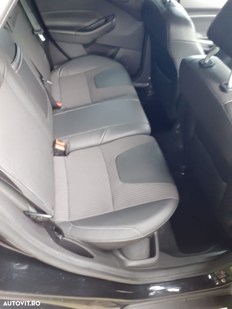 Ford Focus 2.0 TDCI DPF Aut. Titanium - 11