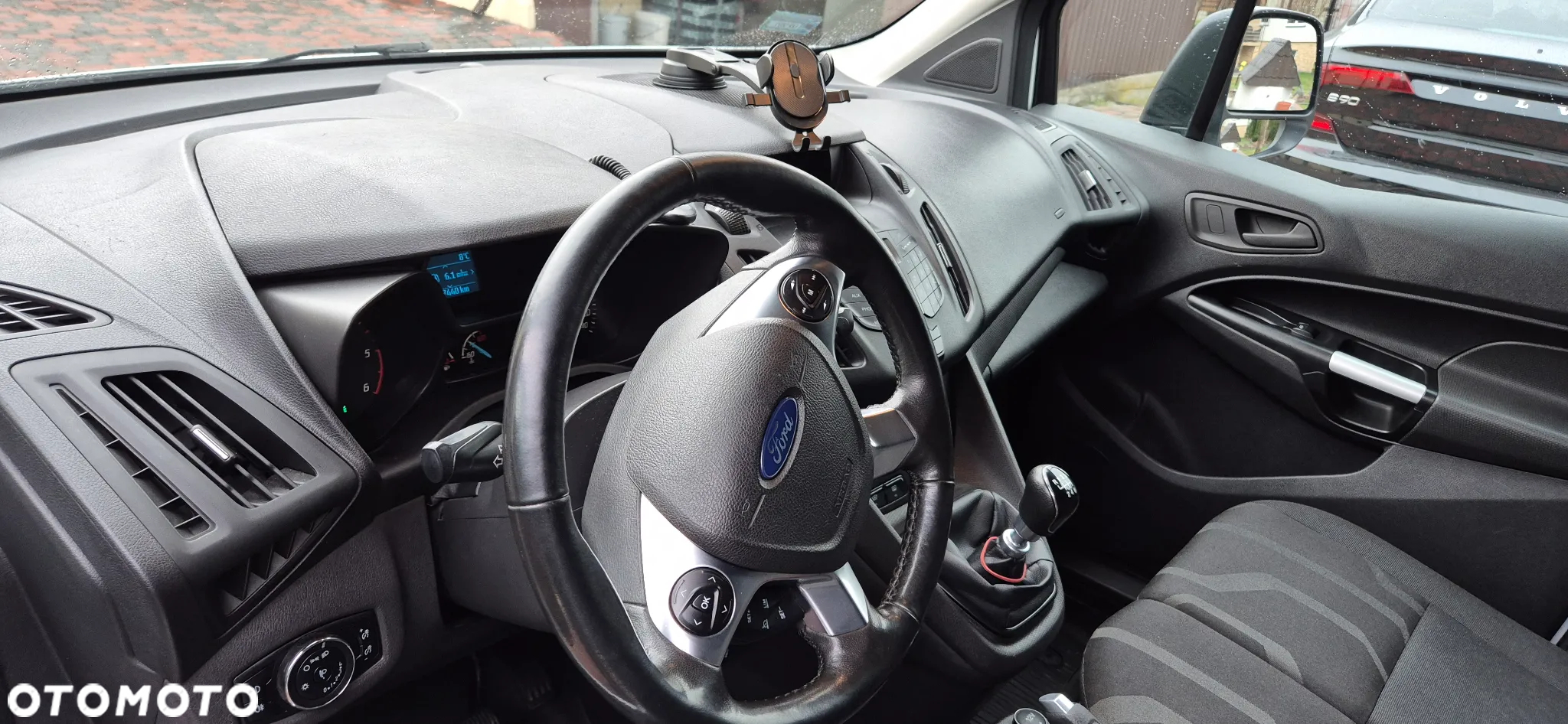 Ford Transit Connect - 27