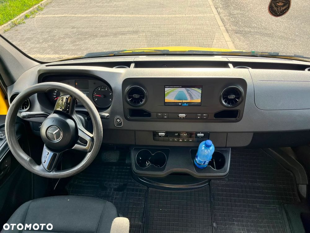 Mercedes-Benz SPRINTER - 6