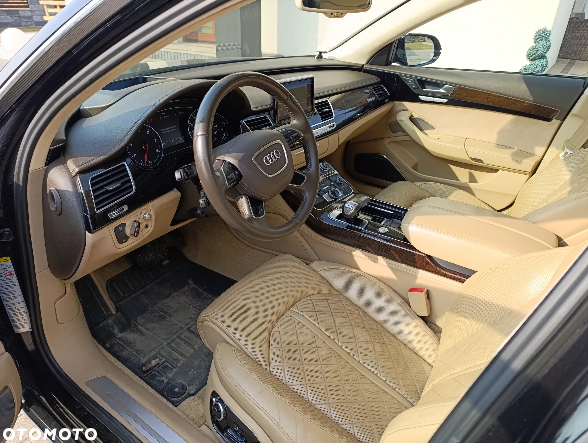Audi A8 4.0 TFSI L Quattro - 7